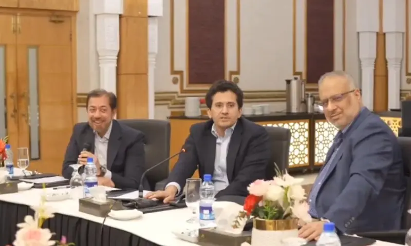 Federal Minister for Petroleum Ali Pervaiz Malik chaired a meeting with SSGCL Board and management in Karachi, on Thursday, Aug 27. —Screengrab via @Official_PetDiv/X Federal Minister for Petroleum Ali Pervaiz Malik chaired a meeting with SSGCL Board and management in Karachi, on Thursday, Aug 27. —Screengrab via @Official_PetDiv/X
