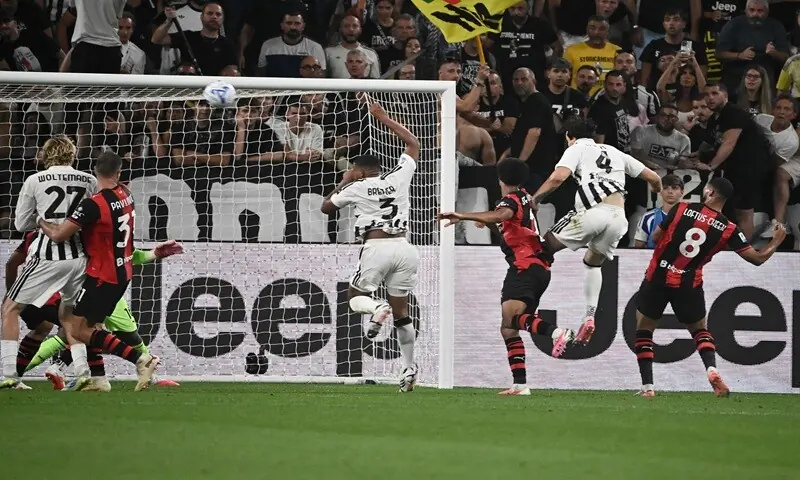 Juventus' Federico Gatti (second R) heads to score the equaliser against AC Milan during their Serie A match at the Allianz Stadium in Turin on September 6, 2026. —AFP Juventus' Federico Gatti (second R) heads to score the equaliser against AC Milan during their Serie A match at the Allianz Stadium in Turin on September 6, 2026. —AFP