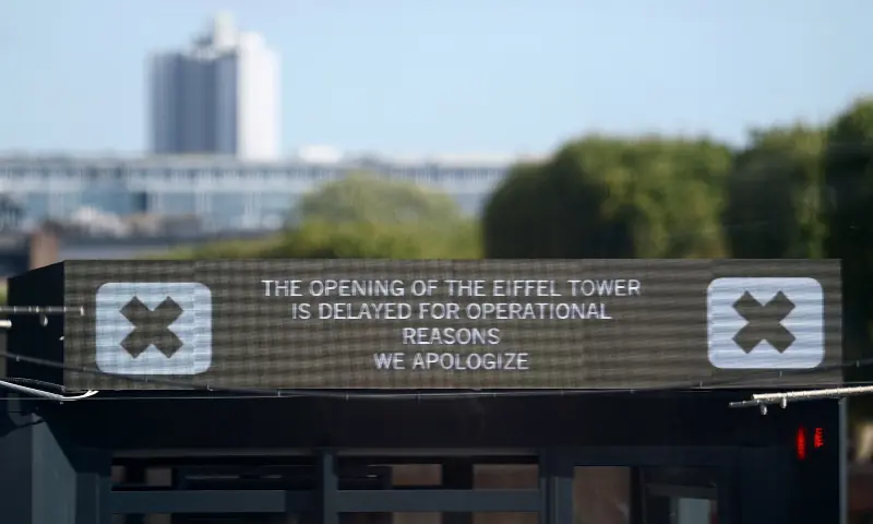 A sign reading &ldquo;the opening of the Eiffel Tower is delayed for operational reasons, we apologize&rdquo; is seen at the Eiffel Tower in Paris, France, on Sept 7, 2026. &mdash; Reuters