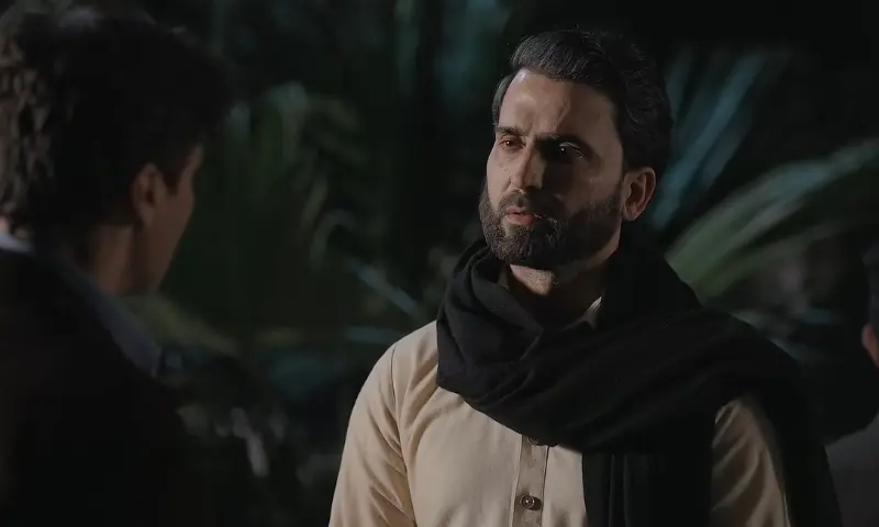 Hafiz is the only character who believes Tabish shouldn’t kill his wife. Photo: HUM TV