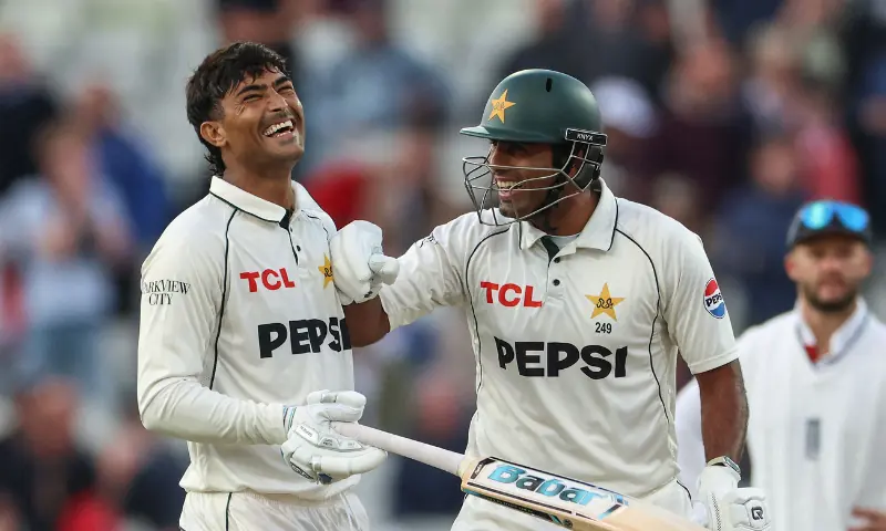 Pakistan tailender Razaullah (L) laughs with partner Mohammad Ali after surviving an lbw on day three of the third Test against England at Edgbaston in Birmingham on September 11, 2026.--AFP Pakistan tailender Razaullah (L) laughs with partner Mohammad Ali after surviving an lbw on day three of the third Test against England at Edgbaston in Birmingham on September 11, 2026.--AFP