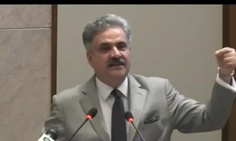 Chief Justice of Pakistan (CJP) Yahya Afridi speaks during a conference in Islamabad on Saturday, Sep 9. --DawnNewsTV Chief Justice of Pakistan (CJP) Yahya Afridi speaks during a conference in Islamabad on Saturday, Sep 9. --DawnNewsTV