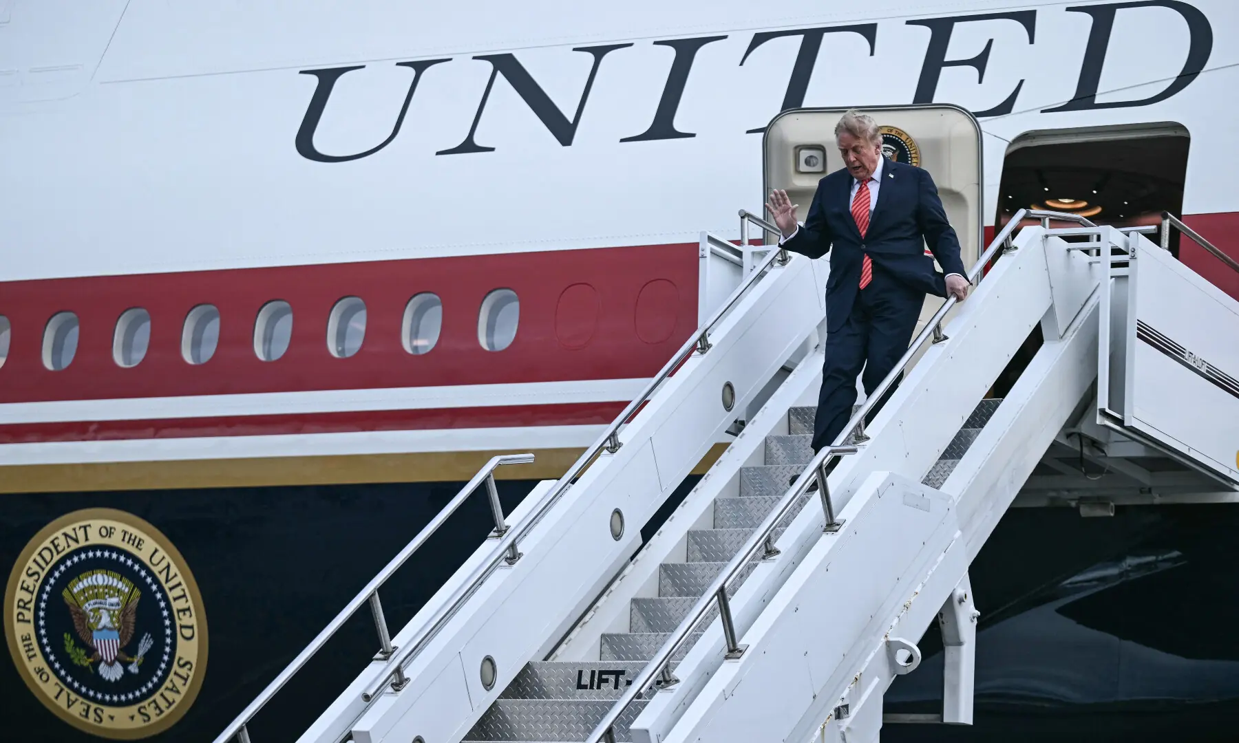 US President Donald Trump landed in Ireland on Saturday for a two-day visit that will include meetings with Irish leaders and a trip to watch the Irish Open golf tournament. Trump arrived at Dublin airport shortly before 08:25 am (0725 GMT), AFP reporters saw. He was due to meet Ireland's Prime Minister Micheal Martin and President Catherine Connolly before travelling to his golf resort at Doonbeg on the country's west coast. — AFP US President Donald Trump landed in Ireland on Saturday for a two-day visit that will include meetings with Irish leaders and a trip to watch the Irish Open golf tournament. Trump arrived at Dublin airport shortly before 08:25 am (0725 GMT), AFP reporters saw. He was due to meet Ireland's Prime Minister Micheal Martin and President Catherine Connolly before travelling to his golf resort at Doonbeg on the country's west coast. — AFP