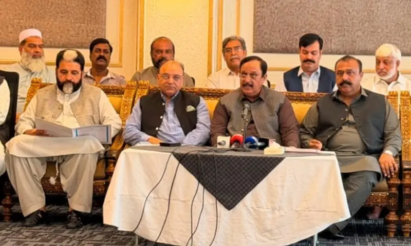 Chairman of the National Assembly Standing Committee on Cabinet Division Malik Ibrar Ahmed chairs a meeting of the Rawalpindi Cantonment Board on Sunday. &mdash;APP
