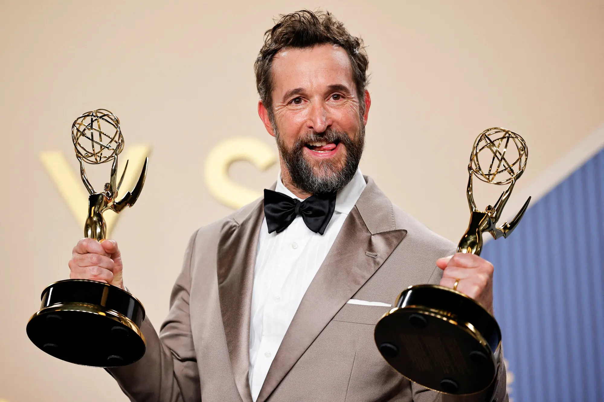 Noah Wyle with his awards for Best Actor and Best Drama