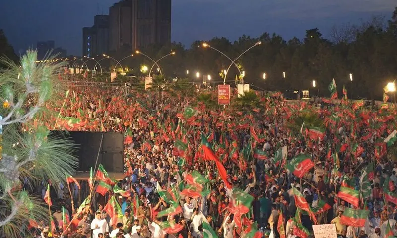 Photo shows crowd of thousands of workers and supporters gathered at D-Chowk in Islamabad for PTI's protest rally against alleged rigging in the May 2013 general elections.&mdash;Irfan Haider