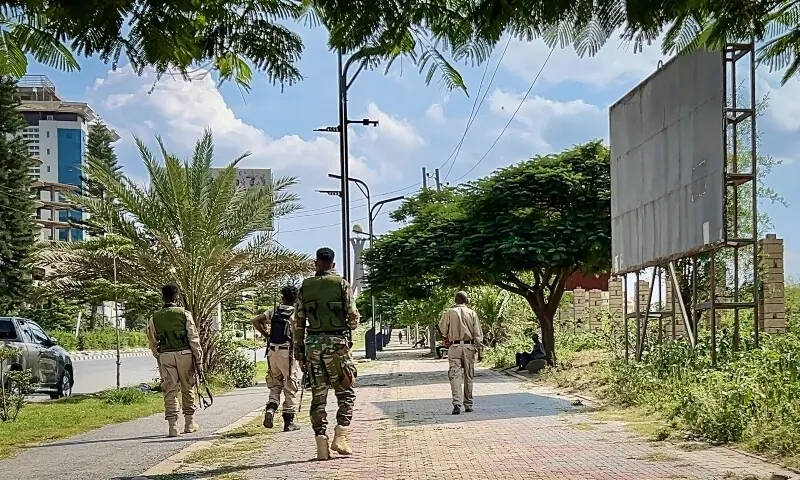 Members of the Tigray People's Liberation Front (TPLF) walk along a main road in Mekelle on September 23, 2026, as tensions intensify in northern Ethiopia after Tigrayan forces seized control of airports in the region. —AFP Members of the Tigray People's Liberation Front (TPLF) walk along a main road in Mekelle on September 23, 2026, as tensions intensify in northern Ethiopia after Tigrayan forces seized control of airports in the region. —AFP