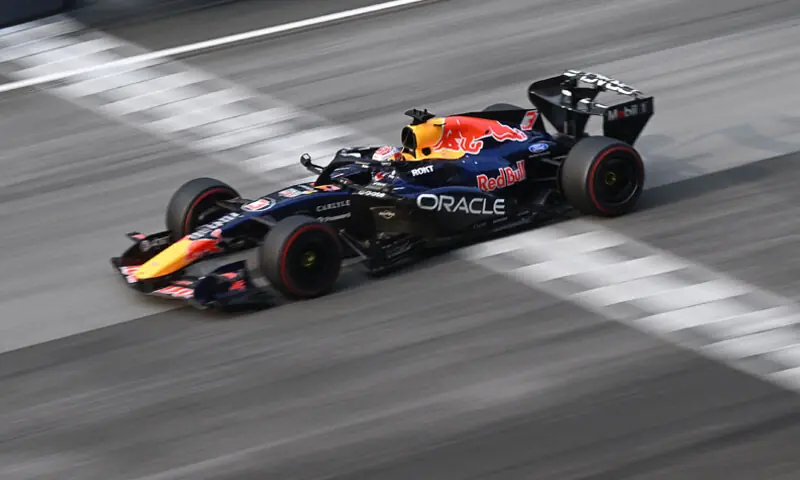 SEPANG: Red Bull Racing&rsquo;s Dutch driver Max Verstappen steers his car during the Formula One Bahrain Grand Prix on Sunday.&mdash;AFP