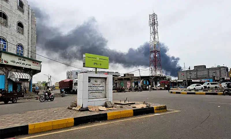 Smoke rises during Houthi missile and drone strikes on the Red Sea port city of Mokha, Yemen.—Reuters Smoke rises during Houthi missile and drone strikes on the Red Sea port city of Mokha, Yemen.—Reuters