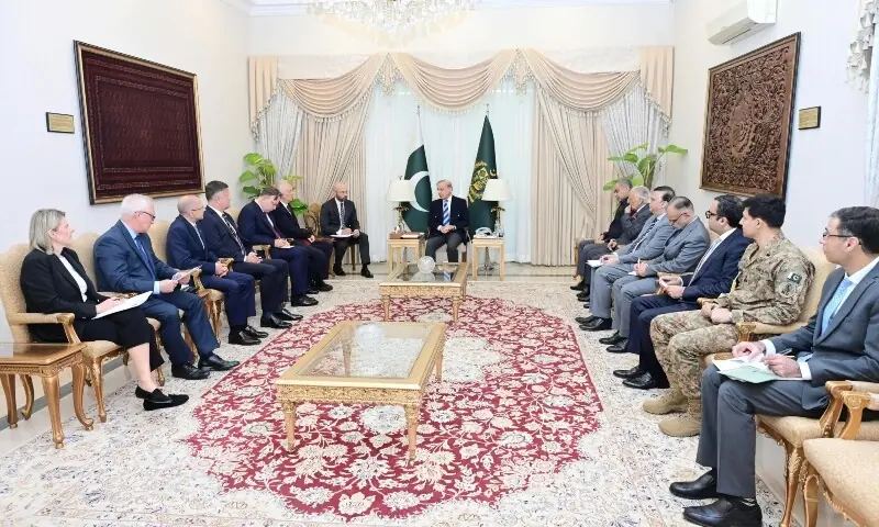 Prime Minister Shehbaz Sharif meets Tomasz Siemoniak, Minister, Member of the Council of Ministers, and Coordinator of Special Services of the Republic of Poland in Islamabad, on October 5. -- PMO