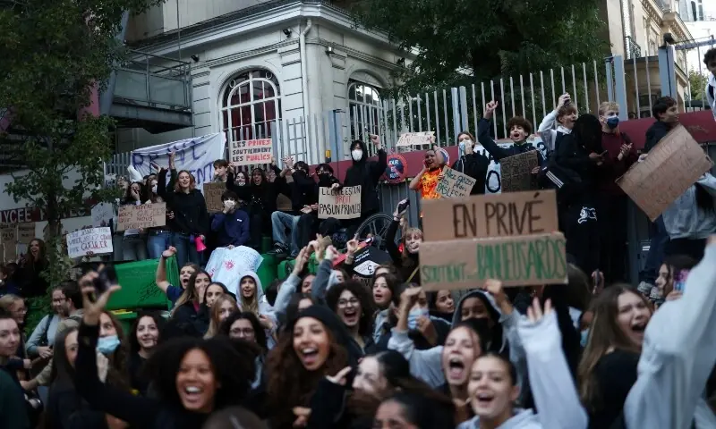 French high school students gather outside the Lycee Charles Peguy high school in Paris as part of a nationwide day of demonstrations and blockades, voicing anger over overcrowded classrooms, teacher shortages and dilapidated school buildings, which students blame on years of underinvestment, France, October 6, 2026. —Reuters French high school students gather outside the Lycee Charles Peguy high school in Paris as part of a nationwide day of demonstrations and blockades, voicing anger over overcrowded classrooms, teacher shortages and dilapidated school buildings, which students blame on years of underinvestment, France, October 6, 2026. —Reuters