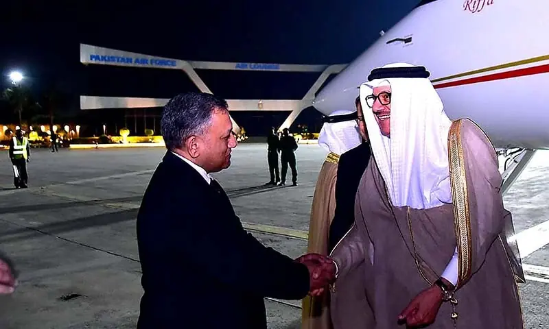 Bahraini Foreign Minister Abdullatif bin Rashid Al Zayani is received upon his arrival in Islamabad on October 7, 2026. — X/@ForeignOfficePk Bahraini Foreign Minister Abdullatif bin Rashid Al Zayani is received upon his arrival in Islamabad on October 7, 2026. — X/@ForeignOfficePk