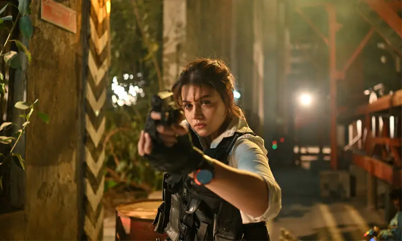 Zara Noor Abbas as Saira Moin in Gear Up Zara Noor Abbas as Saira Moin in Gear Up