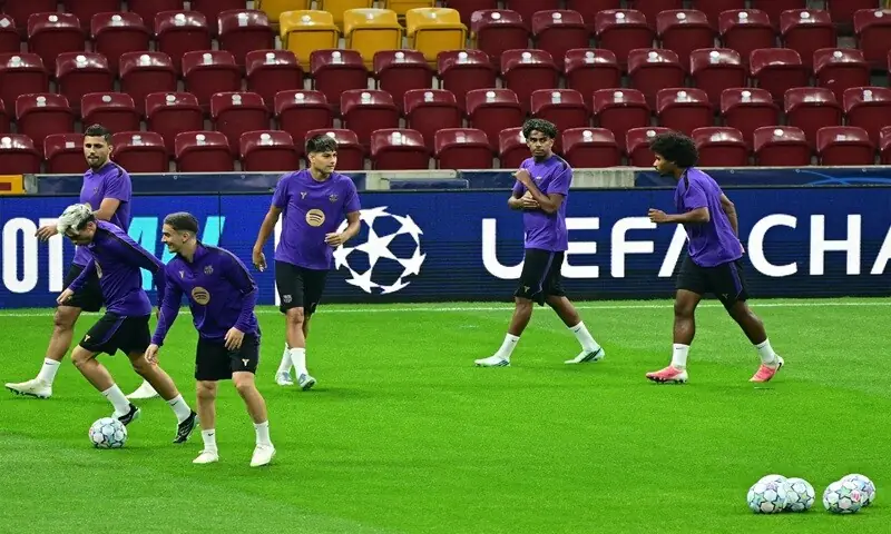 Barcelona players take part in a training session at the Rams Park Stadium in Istanbul, Turkiye, on October 12, 2026. —AFP Barcelona players take part in a training session at the Rams Park Stadium in Istanbul, Turkiye, on October 12, 2026. —AFP
