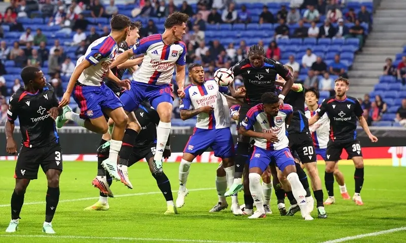 Olympique Lyonnais' Corentin Tolisso (Centre, L) scores against Crystal Palace during their UEFA Europa League first-round match at the Groupama Stadium in Lyon, France, on October 15, 2026. —Reuters Olympique Lyonnais' Corentin Tolisso (Centre, L) scores against Crystal Palace during their UEFA Europa League first-round match at the Groupama Stadium in Lyon, France, on October 15, 2026. —Reuters
