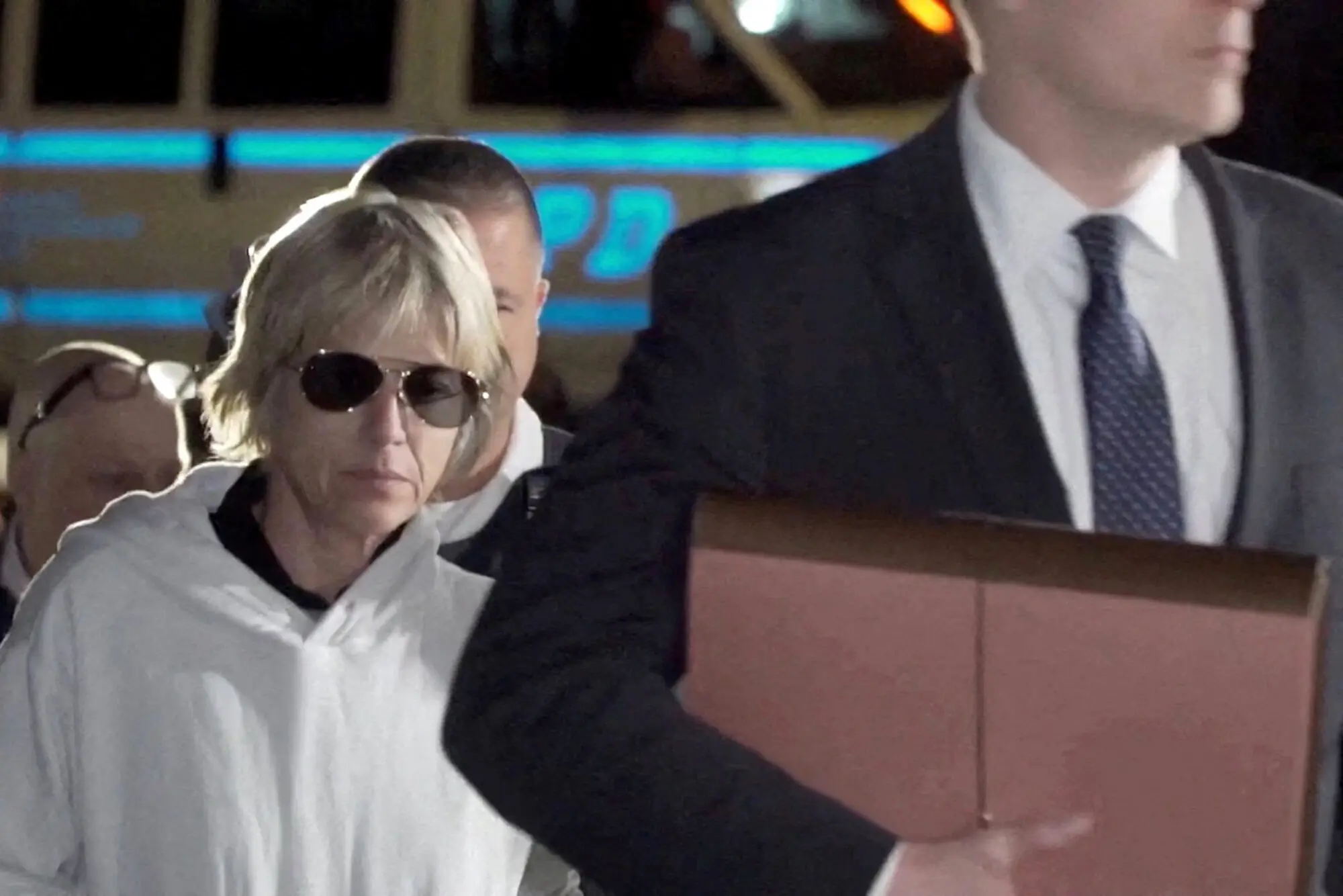 Actor Selma Blair did not try to open aircraft door, harm anyone, publicist says after arrest