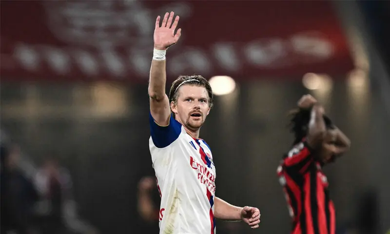 OLYMPIQUE Lyonnais’ Pavel Sulc celebrates after scoring against Nice during their Ligue 1 match at the Groupama Stadium.—AFP OLYMPIQUE Lyonnais’ Pavel Sulc celebrates after scoring against Nice during their Ligue 1 match at the Groupama Stadium.—AFP