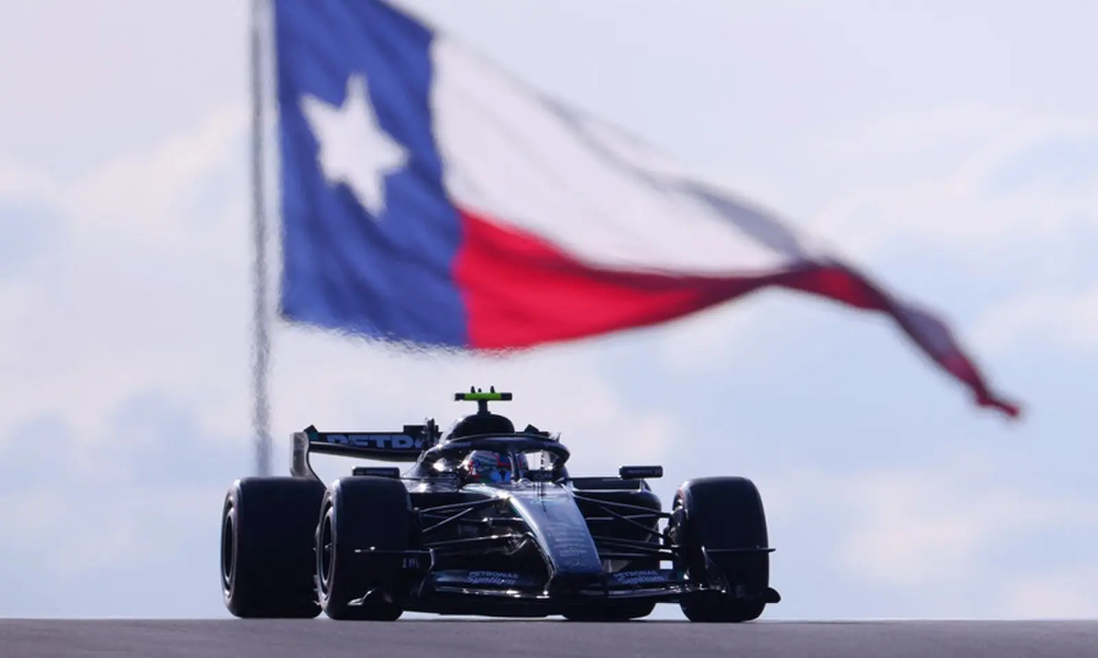 Mercedes' Italian driver Andrea Kimi Antonelli in action during the Formula One United States Grand Prix qualifying at the Circuit of the Americas in Austin, Texas, on October 24, 2026. &mdash;Reuters