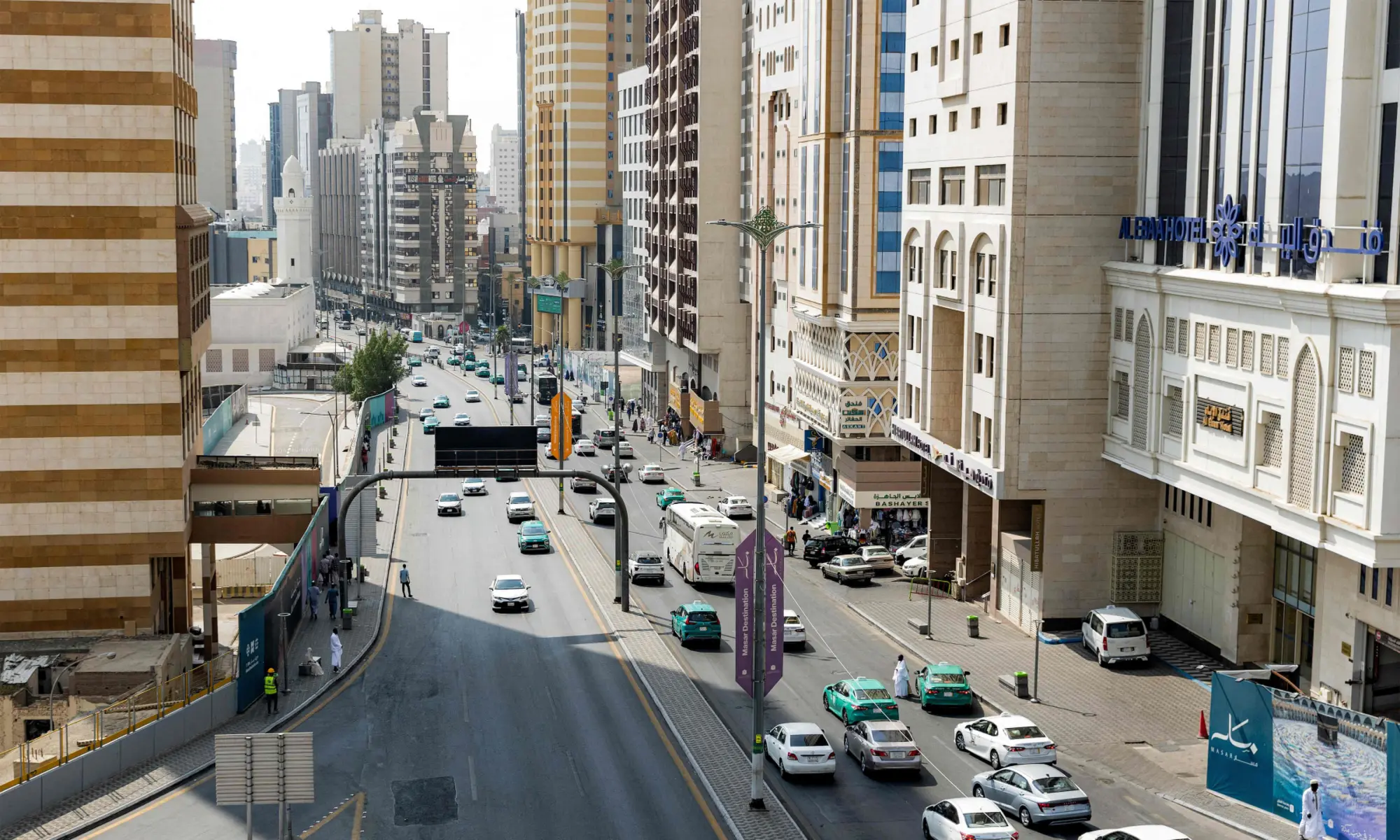 Vehicles move along a main street in Saudi Arabia's Makkah on Sept 16, 2026. &mdash; AFP/FIle