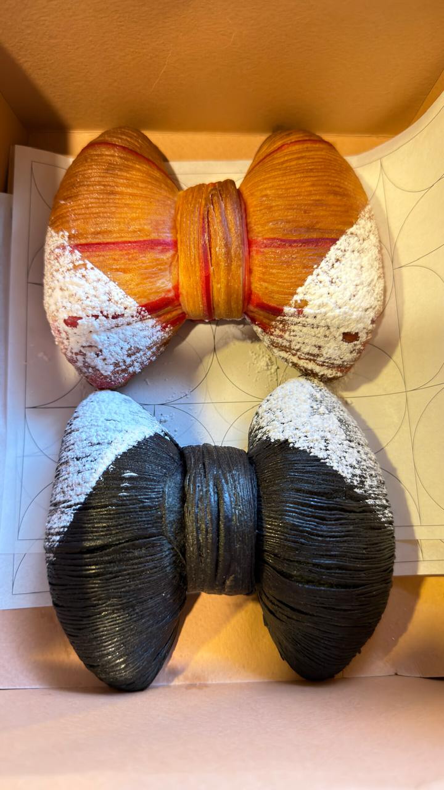 Bowties with vanilla and cherry, chocolate and cherry compote