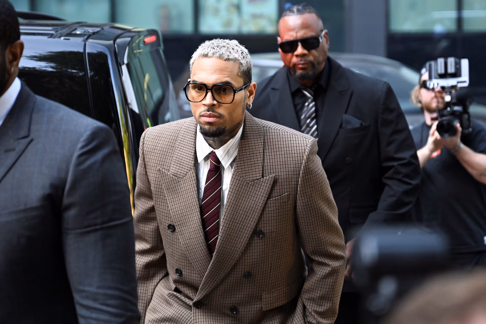 US singer Chris Brown spared jail after pleading guilty over UK nightclub incident US singer Chris Brown spared jail after pleading guilty over UK nightclub incident