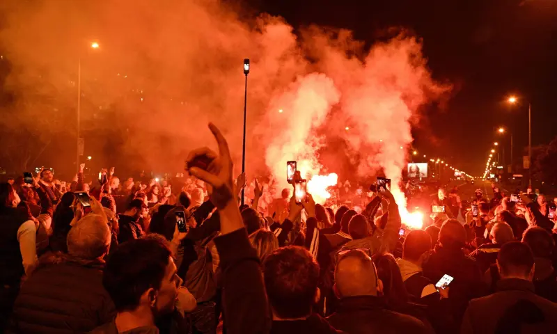 Supporters of the Students’ List celebrate their victory in the Serbian parliamentary elections, in downtown Belgrade on October 25, 2026. — AFP Supporters of the Students’ List celebrate their victory in the Serbian parliamentary elections, in downtown Belgrade on October 25, 2026. — AFP