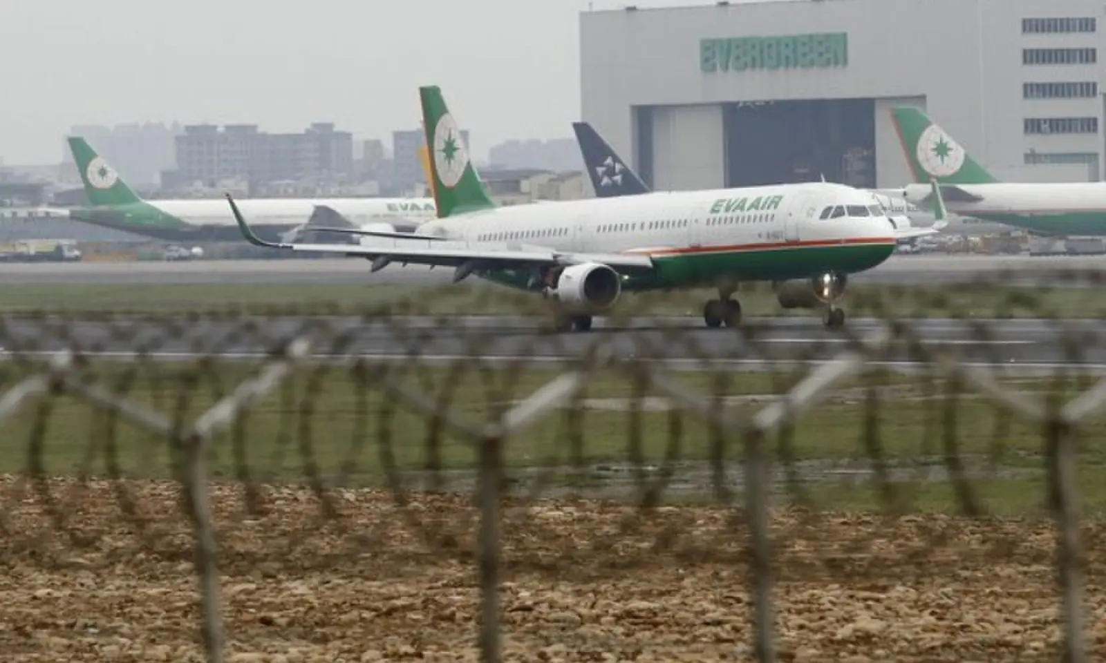 A EVA Airways passenger flight, owned by the Evergreen Group, lands at Taoyuan International Airport, northern Taiwan, March 14, 2016. —Reuters/File A EVA Airways passenger flight, owned by the Evergreen Group, lands at Taoyuan International Airport, northern Taiwan, March 14, 2016. —Reuters/File