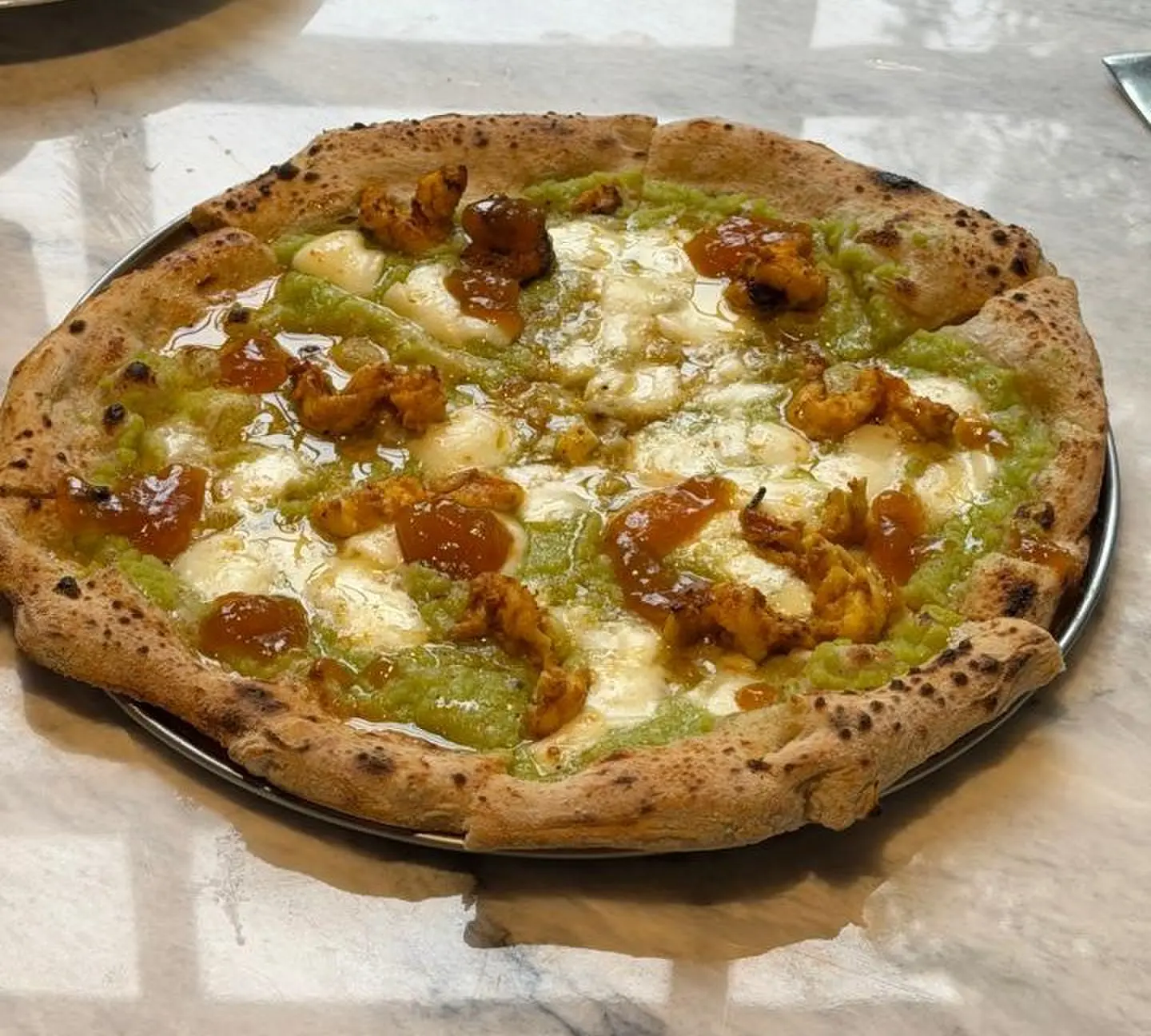  Tandoori Prawn pizza 