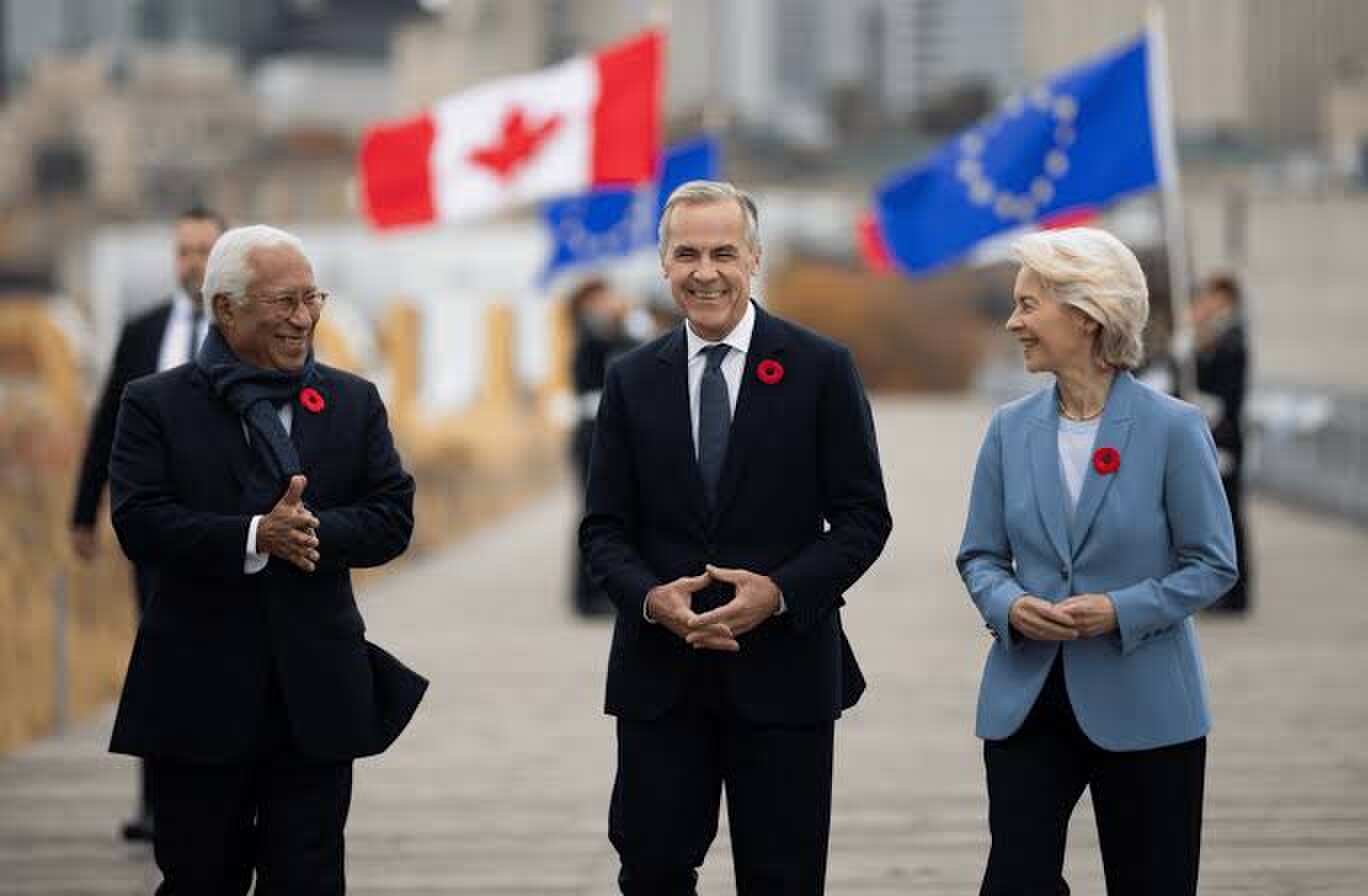 President of the European Council Ant&oacute;nio Santos Costa, Prime Minister of Canada Mark Carney, and President of the European Commission Ursula Gertrud von der Leyen meet in Montreal. --AFP