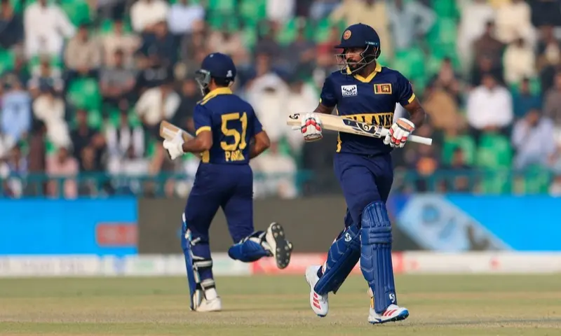 Sri Lanka's Kamindu Mendis and Pavan Rathnayake in action running between the wickets during their 146-run partnership in the tri-nation series final against Pakistan in Lahore on Saturday, 31st October, 2026.--Reuters Sri Lanka's Kamindu Mendis and Pavan Rathnayake in action running between the wickets during their 146-run partnership in the tri-nation series final against Pakistan in Lahore on Saturday, 31st October, 2026.--Reuters