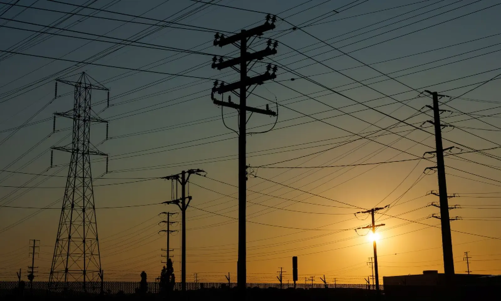 Electrical transmission towers, poles and lines are seen in the early morning of August 7, 2025 in Commerce, California, the US. — Reuters/File Electrical transmission towers, poles and lines are seen in the early morning of August 7, 2025 in Commerce, California, the US. — Reuters/File