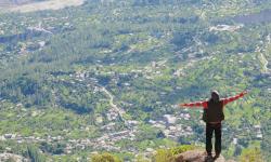The unreluctant tourist