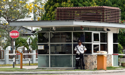 Malaysia probe spotlights DIY politico, and groom-to-be