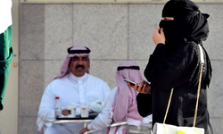 چہرے کا پردہ ضروری نہیں: سعودی مبلغ