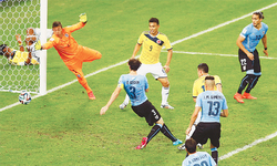 Sensational Rodriguez stars as Colombia storm into last eight