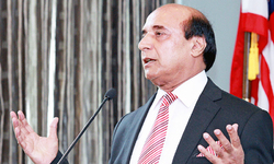 پی ٹی آئی اس مرحلے پر یہ لالی پاپ نہیں لے گی: سردار لطیف کھوسہ