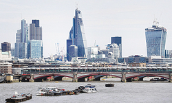 Londoners divided on skyscraper boom