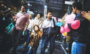 Merkel&rsquo;s refugee U-turn: blunder or pressure tactic?
