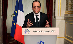 Hollande pressed to amend foreign policy after Paris attacks
