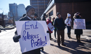 US Muslims face backlash after Paris attacks