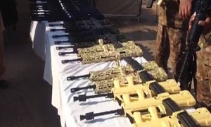 پشاور: اسلحے کی بڑی کھیپ پکڑی گئی