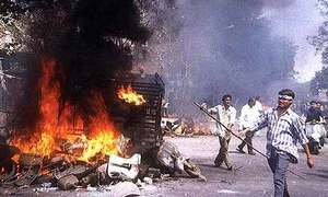 گجرات فسادات: 24 انتہا پسند مجرم قرار