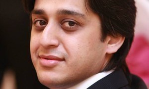 اسٹینڈ اَپ کامیڈین نے کراچی ادبی میلے کی 'کامیابی کا راز' بتادیا