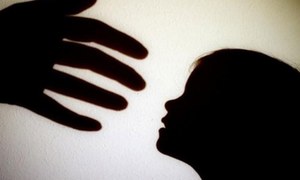 پاکستان میں 2016 میں یومیہ 11 بچوں کا جنسی استحصال
