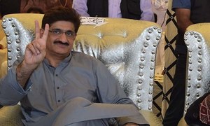 Sindh CM asks PM Nawaz to step down from office