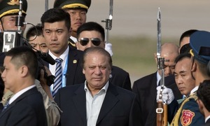 نواز شریف کی نااہلی: بین الاقوامی میڈیا نے کیا لکھا؟