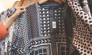 FASHION: GOING MONOCHROME