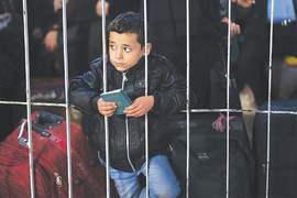 Egypt opens Gaza border for four days