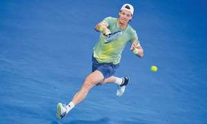 Federer faces Chung test as Kerber, Halep shine