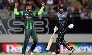 NZ flailing in the face of Pakistan&#39;s 202 run target in second T20